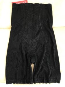 ラディアンヌ「お腹にチャックガードル」